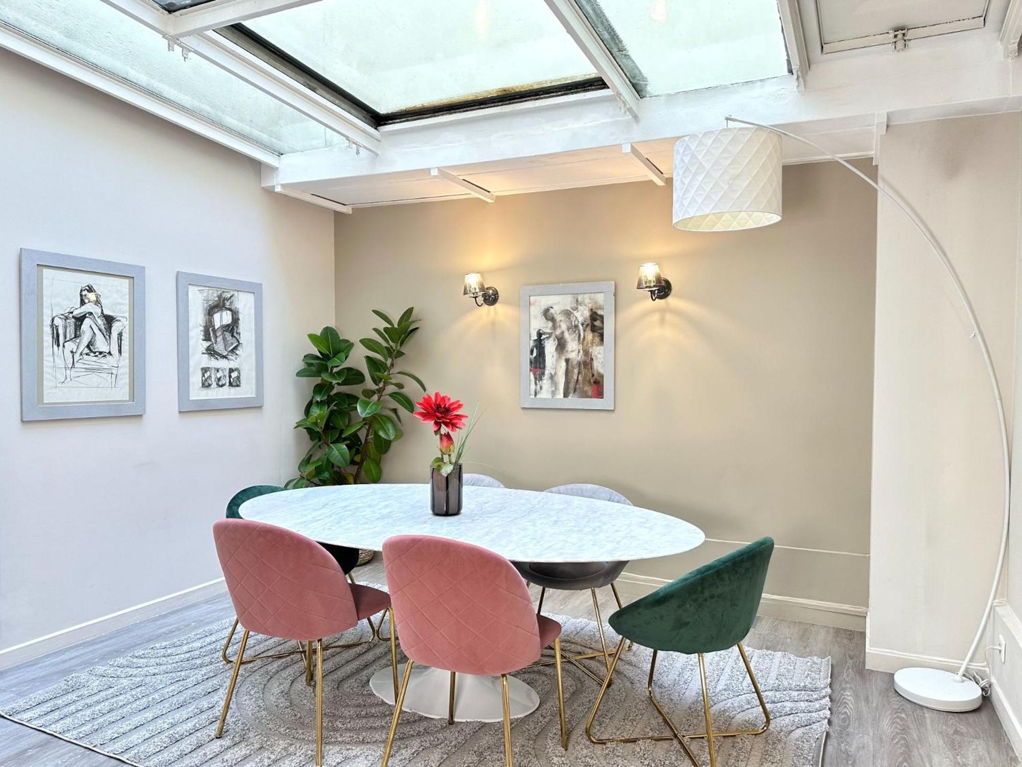 Saint Germain Des Prés - Deluxe Parisian Loft - 5492 Parigi