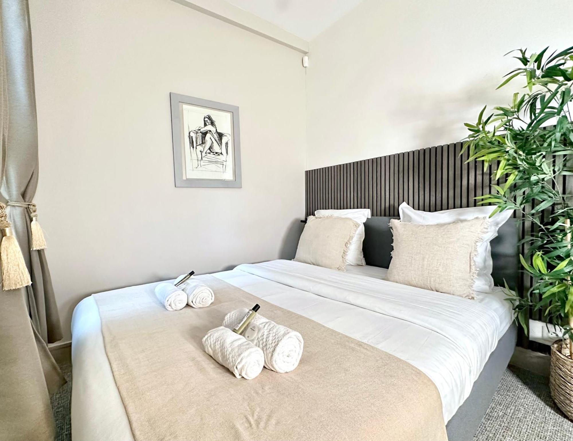 Saint Germain Des Prés - Deluxe Parisian Loft - 5492 Appartamento
